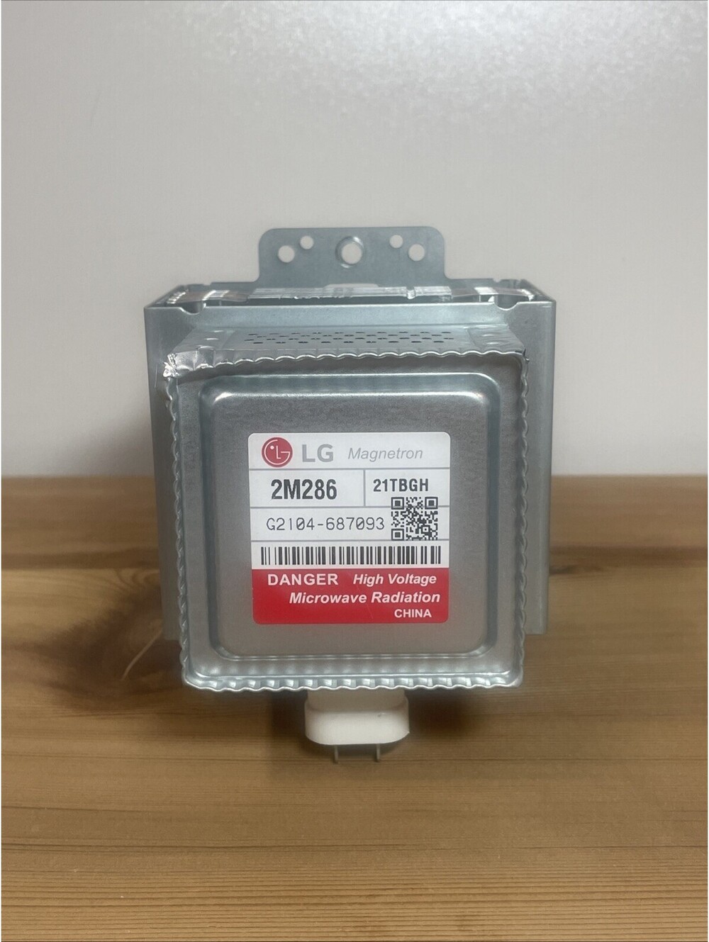 LG EAS61382907 New Magnetron Microwave Oven Tube 2M286.A21TBGH OEM